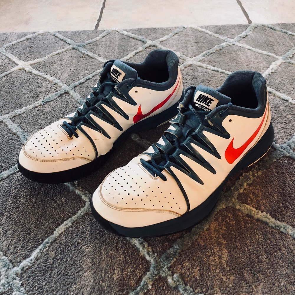 Nike Men's Vapor Court Tennis Shoes - Picture 2 of 6